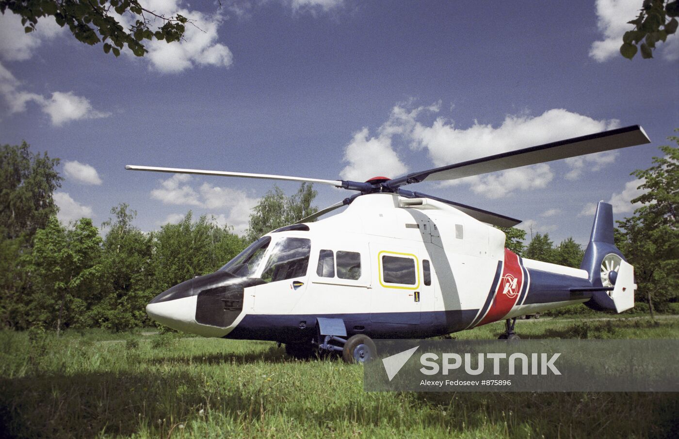Helicopter Ka-62