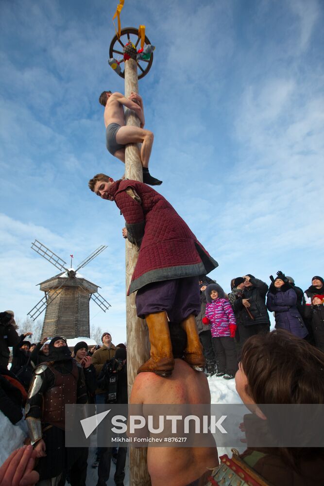 "Shirokaya Maslenitsa" festival in Suzdal
