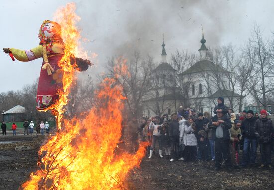 "Shirokaya Maslenitsa" festival in Rostov Region