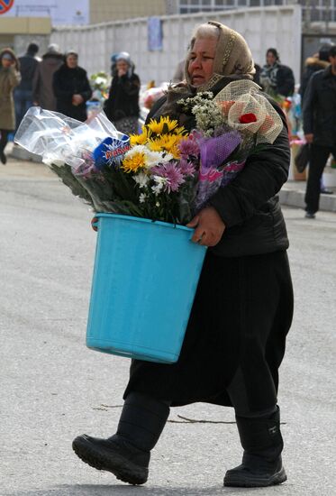 Preparing for 8th March celebration in Grozny