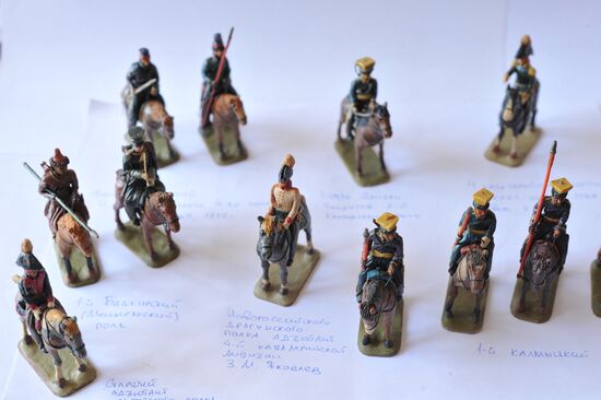 Collection of playdough soldiers made by Sergey Kiselev