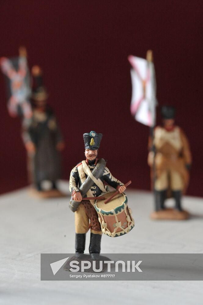 Collection of playdough soldiers made by Sergei Kiselyov