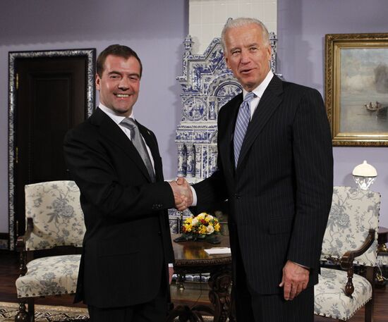 Dmitry Medvedev meets with Joe Biden at Gorki residence