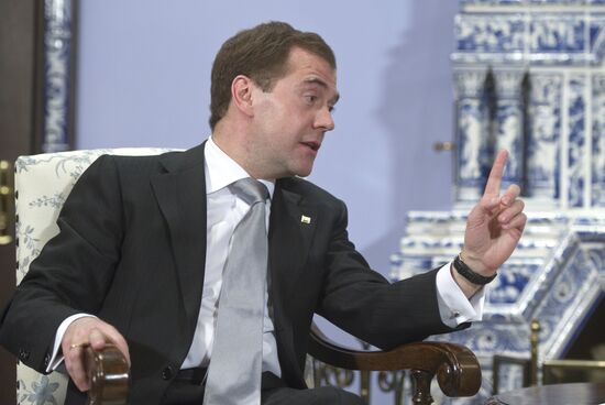 Dmitry Medvedev meets with Joe Biden at Gorki residence