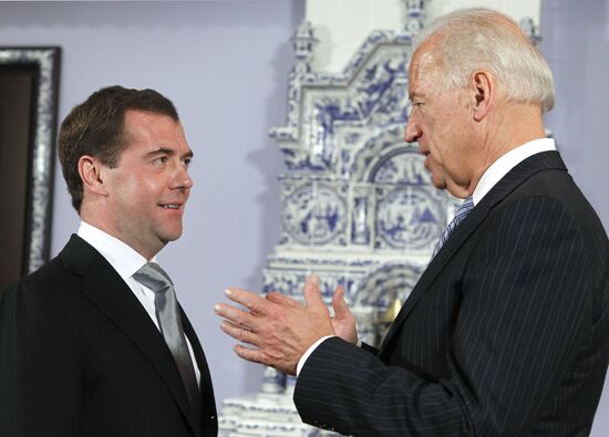 Dmitry Medvedev meets with Joe Biden at Gorki residence