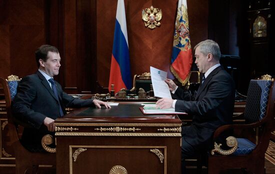 Dmitry Medvedev meets Yevgeny Savchenko
