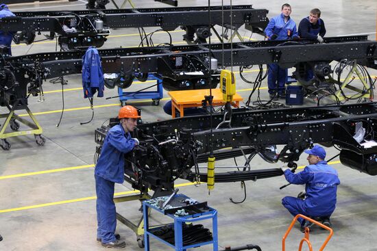 Opening production line to assemble Mercedes-Benz trucks