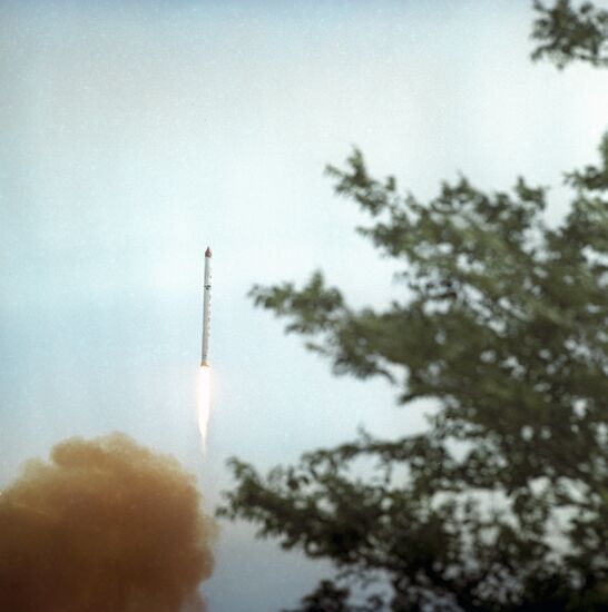 Launch vehicle Cosmos 11K63 blasting off