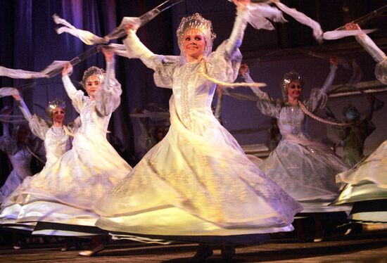 "Russian Winter" suite