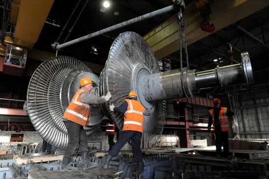 Construction of third unit of Kharanorsk SDPP