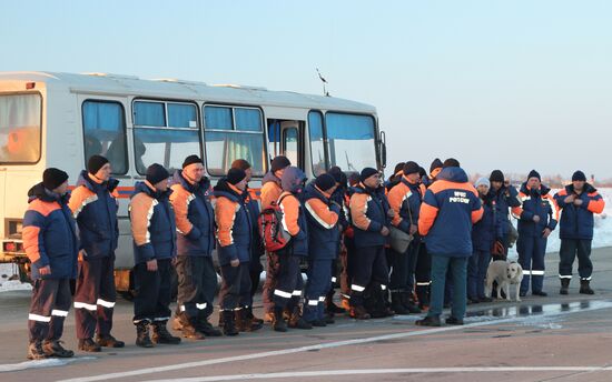 Russian EMERCOM airplane delivers humanitarian aid to Japan