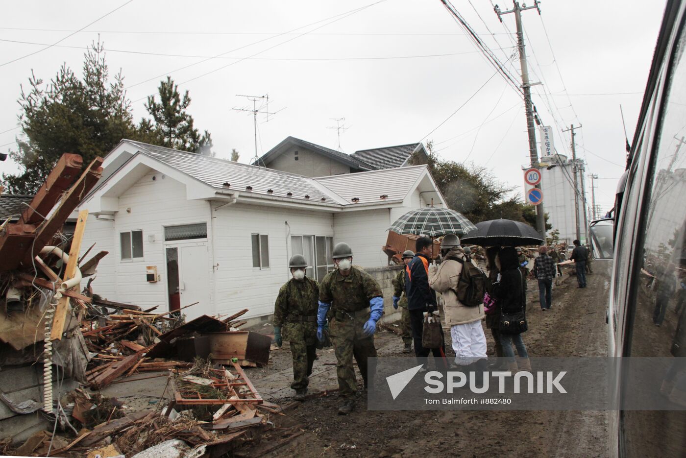 Japan: earthquake aftermath
