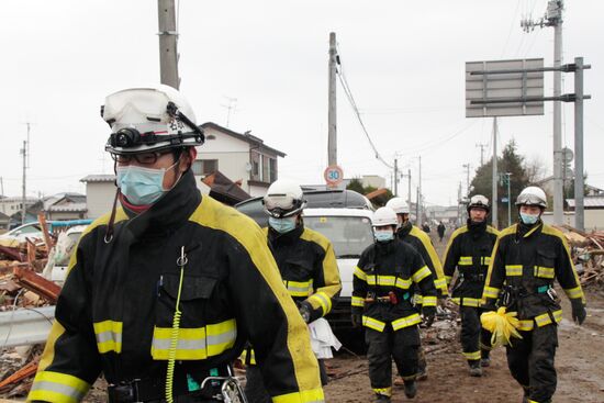 Japan: earthquake aftermath