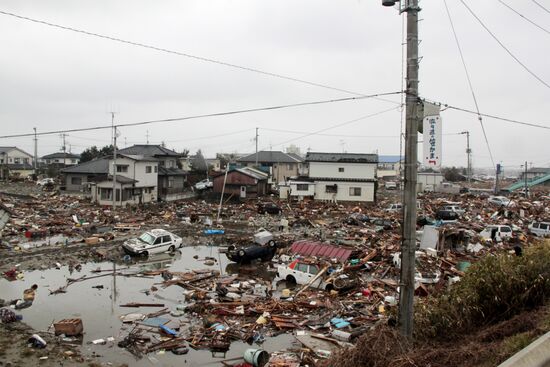 Japan: earthquake aftermath