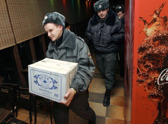 Police raid at illegal alcohol outlets