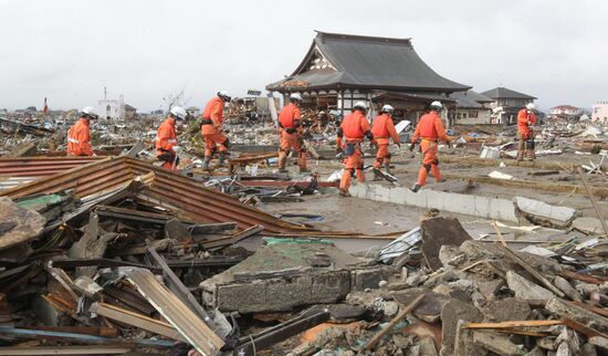 Japan earthquake aftermath