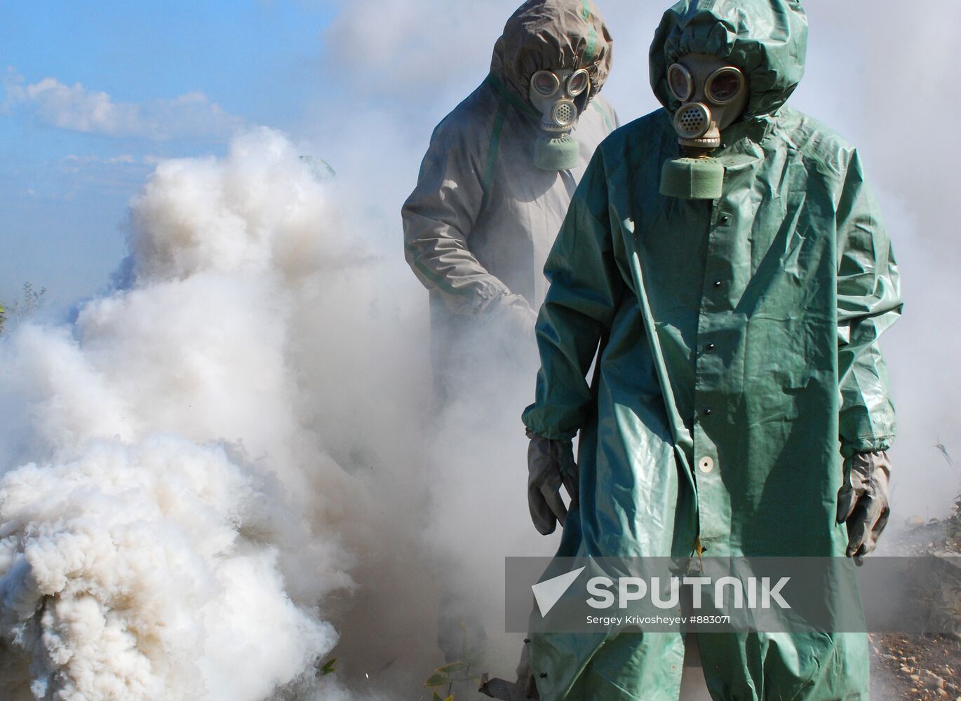 Chemical and nuclear warfare defense exercises