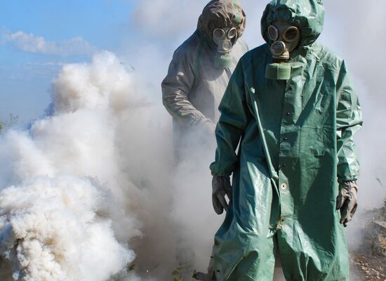 Chemical and nuclear warfare defense exercises