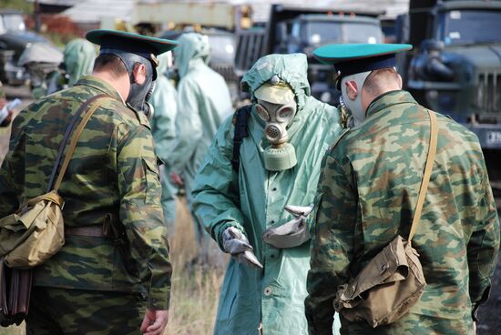 Chemical and nuclear warfare defense exercises