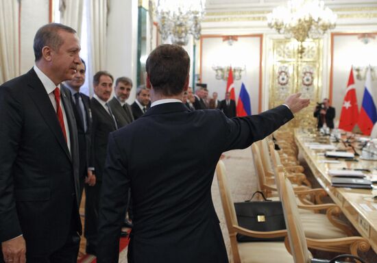 Recep Tayyip Erdogan visits Moscow