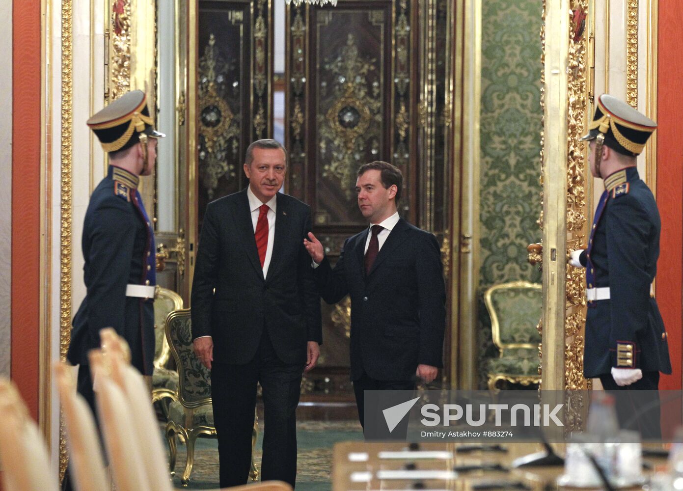 Recep Tayyip Erdogan visits Moscow