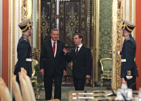 Recep Tayyip Erdogan visits Moscow