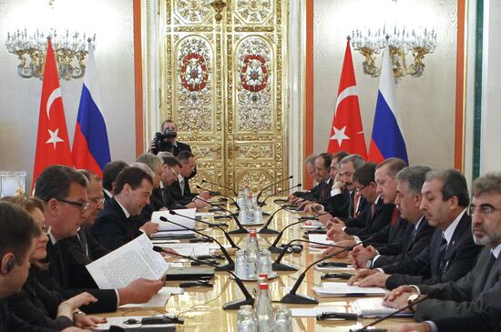 Recep Tayyip Erdogan visits Moscow