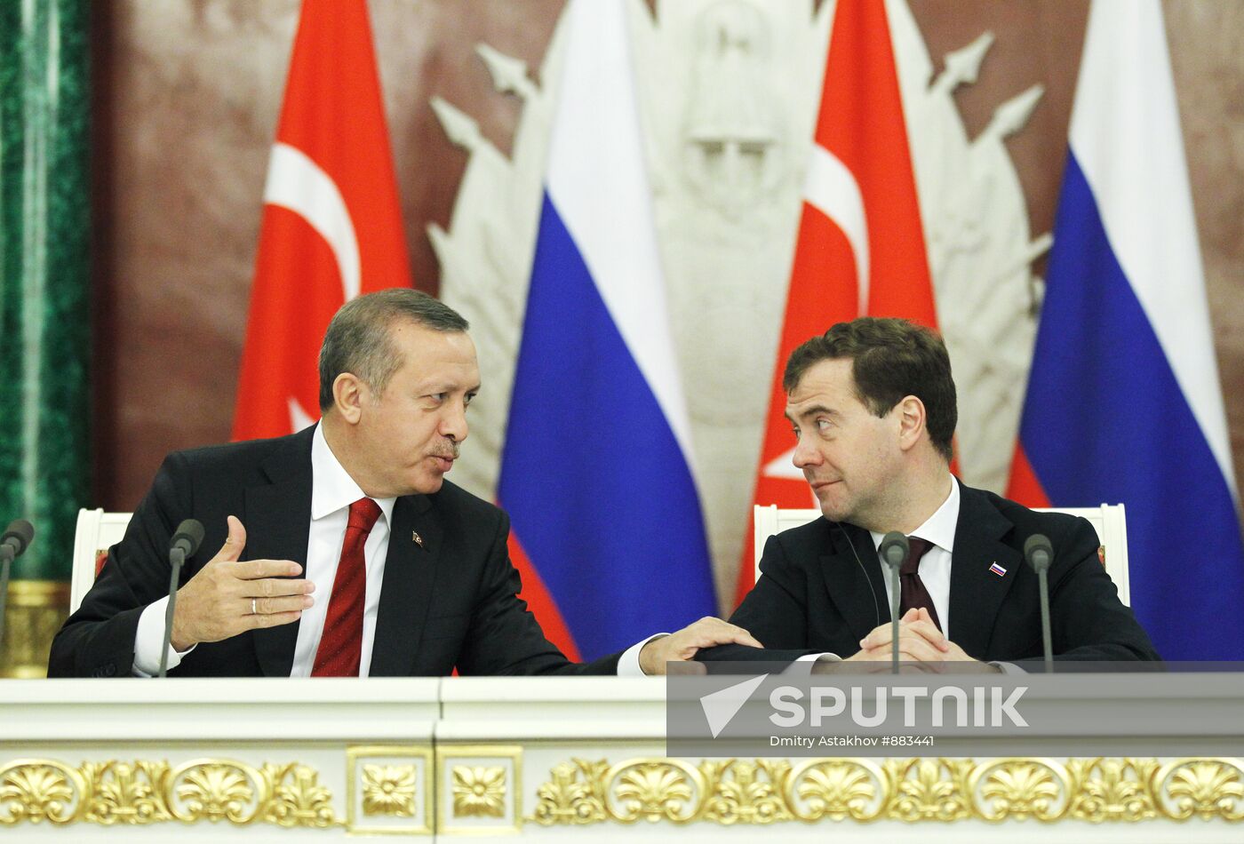 Recep Tayyip Erdogan visits Moscow