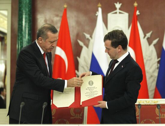 Recep Tayyip Erdogan visits Moscow