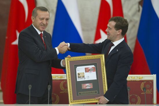 Recep Tayyip Erdogan visits Moscow