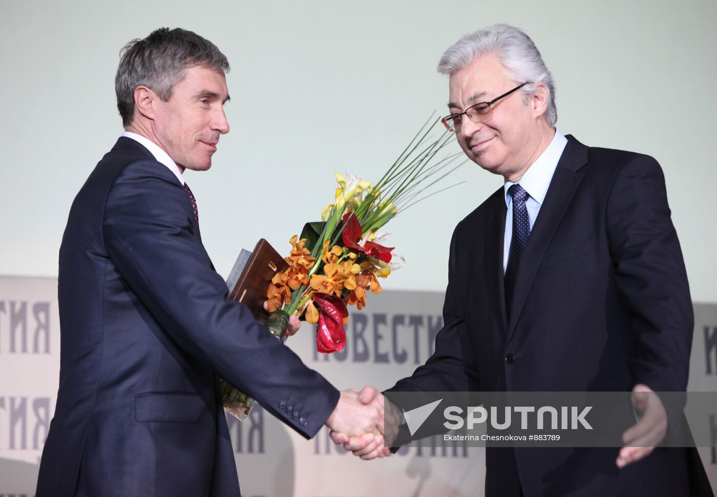 Sergei Krikalev, Yury Baturin