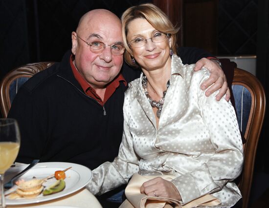 Vladimir Dolinsky with his wife, Irina