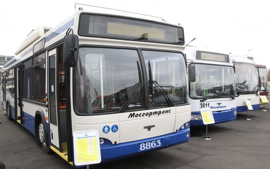Low-floor "SVARZ-6235" trolleybus