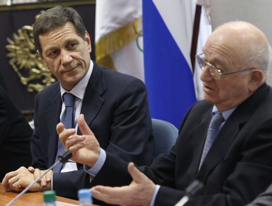 Alexander Zhukov, Nikita Simonyan