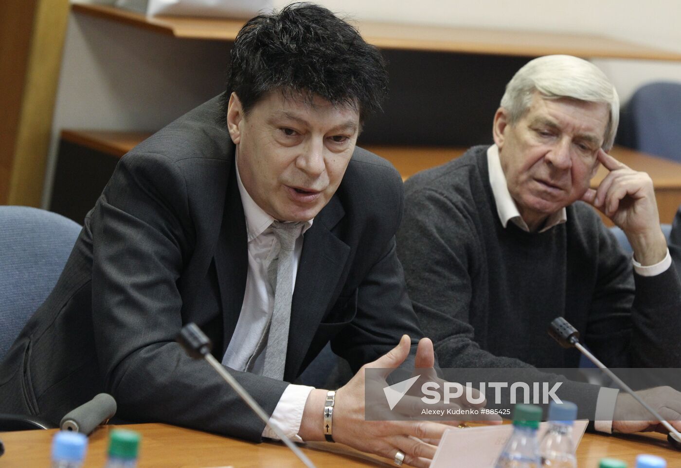 Rinat Dasaev, Vladimir Ponomarev