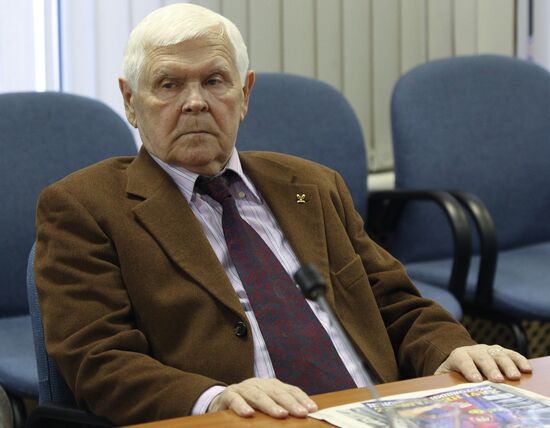 Anatoly Isayev
