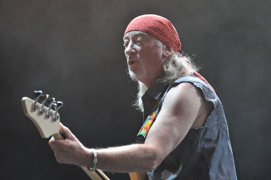 Roger Glover