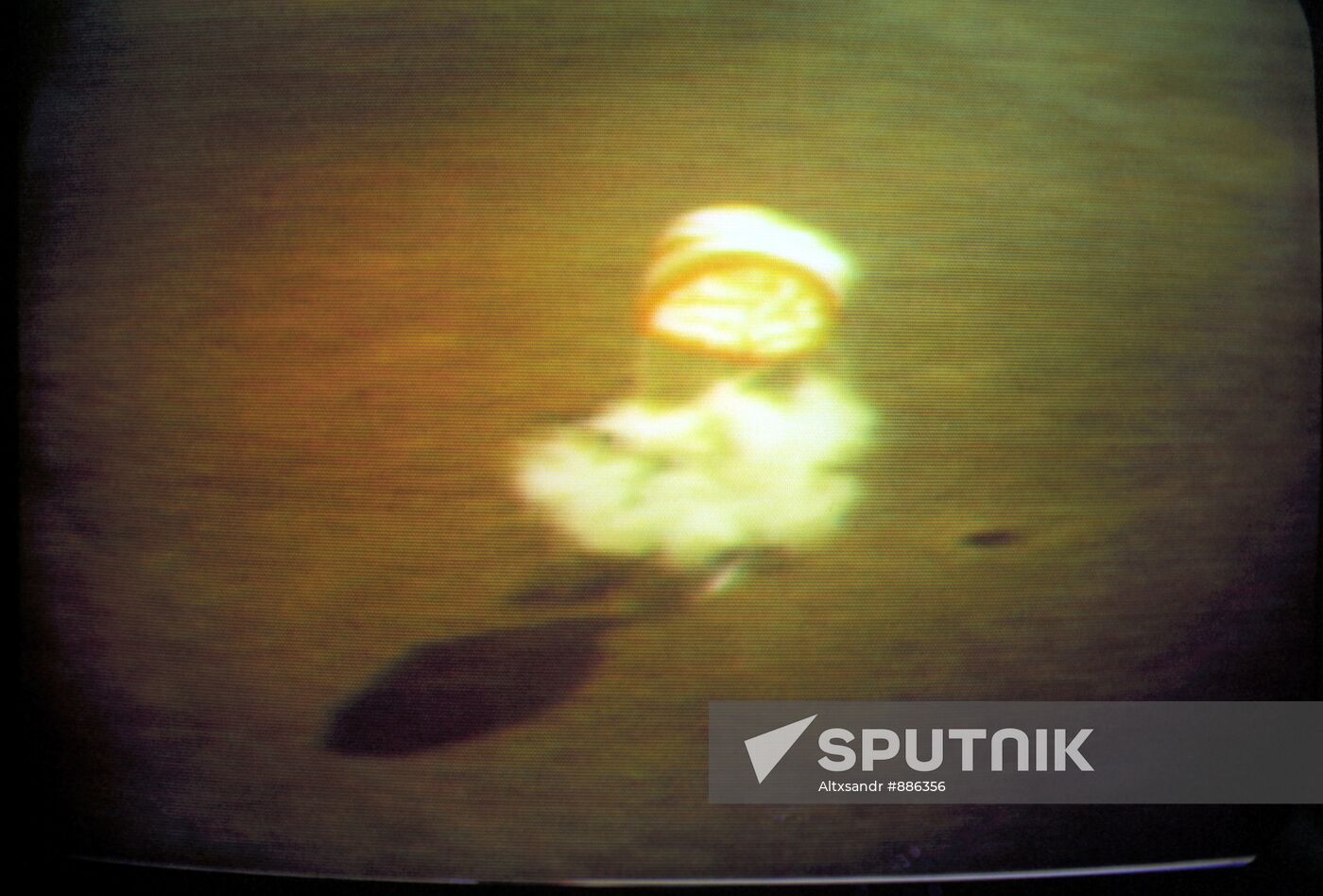 Test flight of Soyuz and Apollo spacecraft