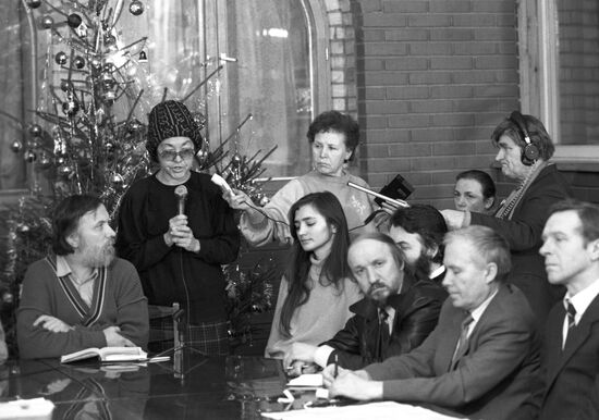 Joint conference of filmmakers and theologians