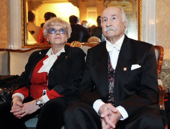 Vladimir Zeldin with his wife Ivetta Kapralova