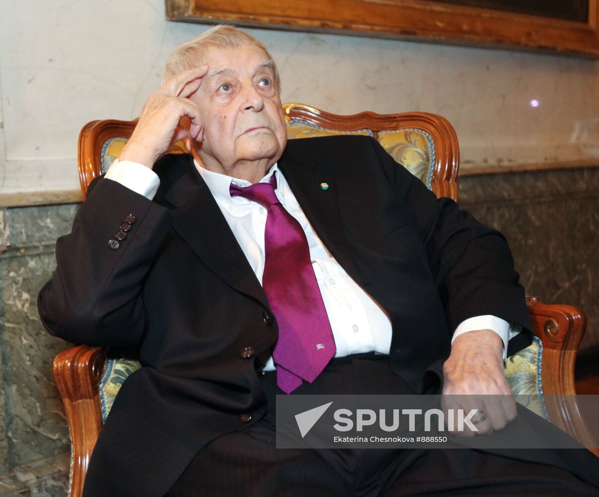 Yury Lyubimov
