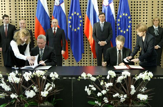 Vladimir Putin visits Slovenia