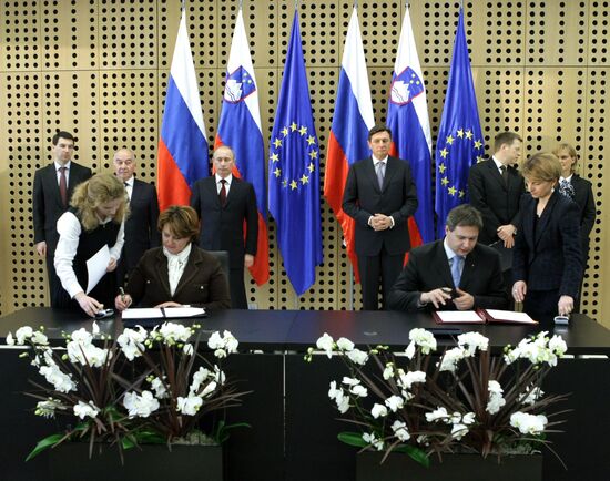 Vladimir Putin visits Slovenia