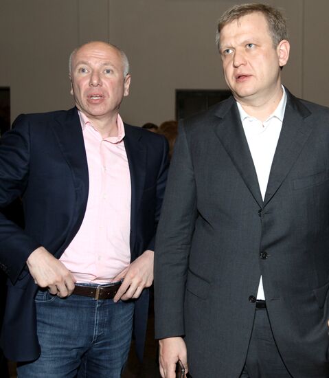 David Davidovich, Sergei Kapkov