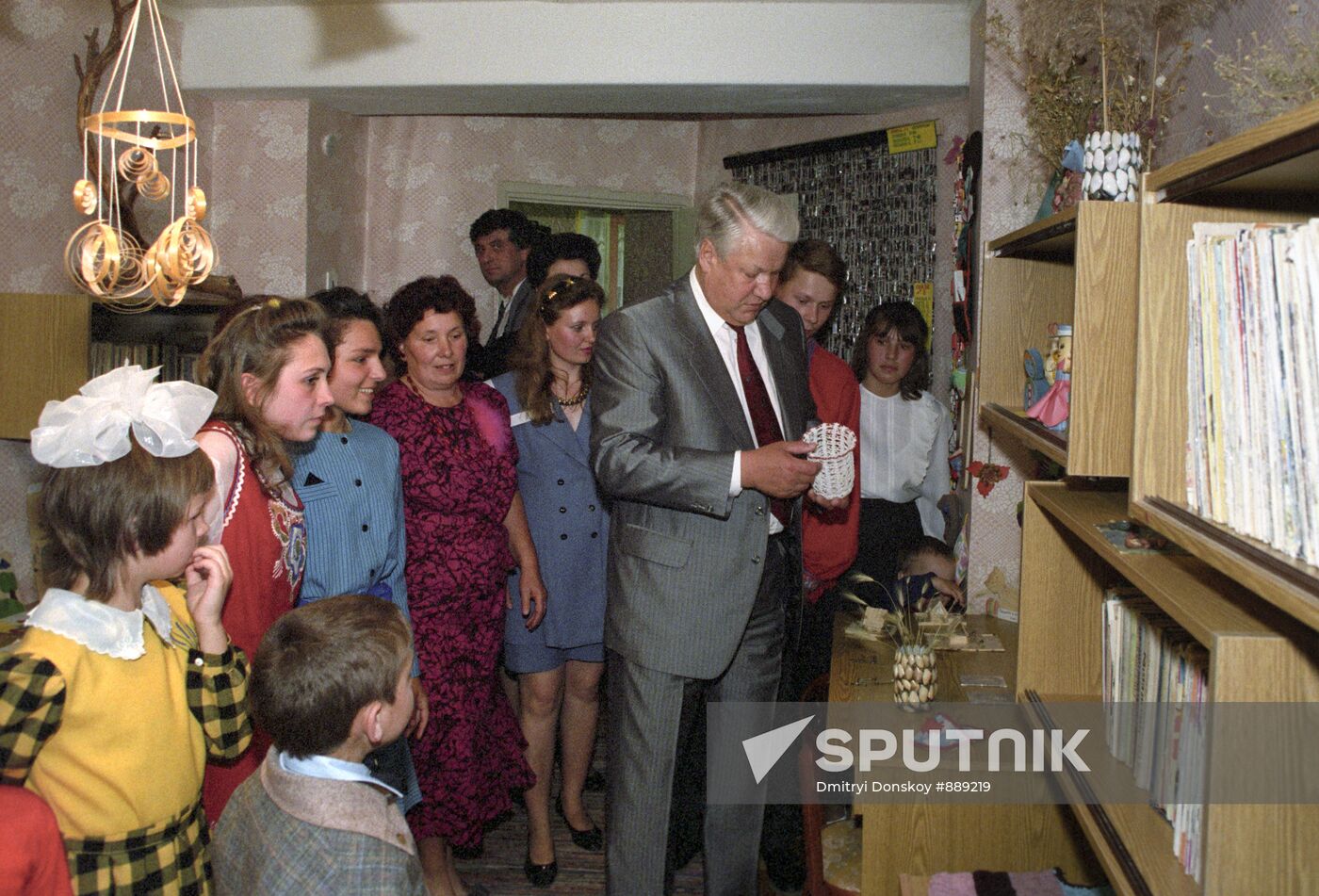 Boris Yeltsin visits orphan asylum in Kondrovo