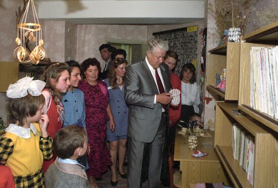 Boris Yeltsin visits orphan asylum in Kondrovo