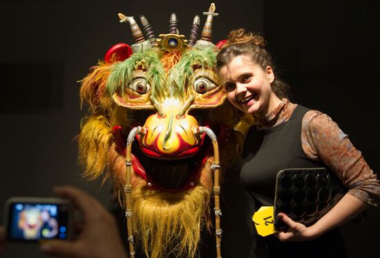 Cirque du Soleil costume exhibition "The Dream Weavers"