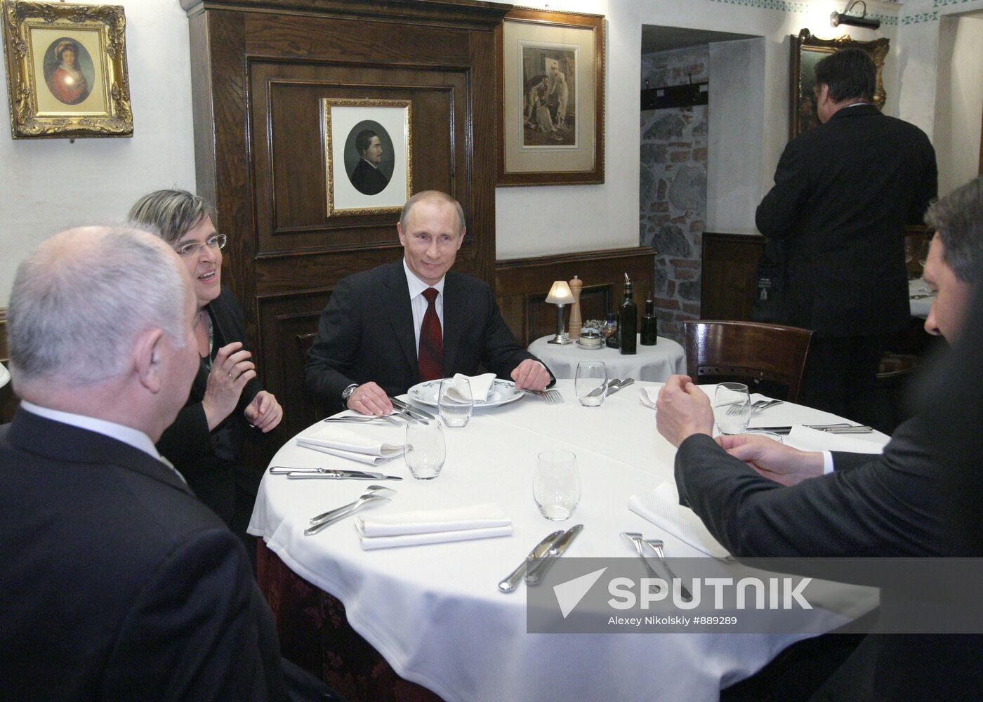 Vladimir Putin visits Slovenia