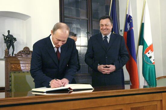 Vladimir Putin visits Slovenia