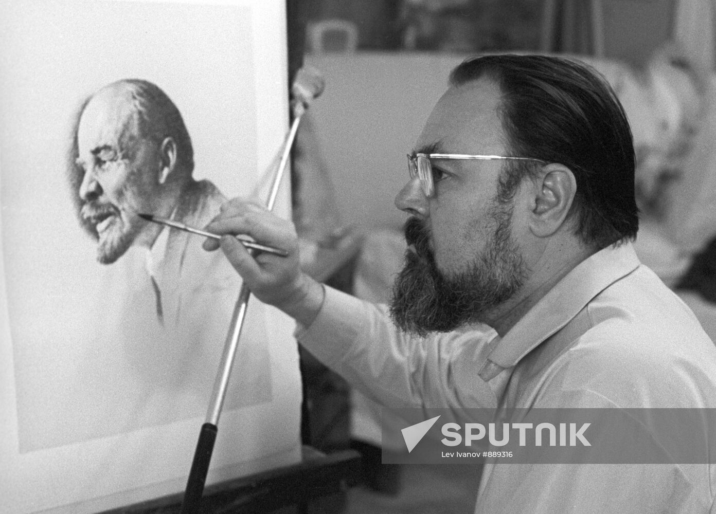 Artist Alexander Laktionov